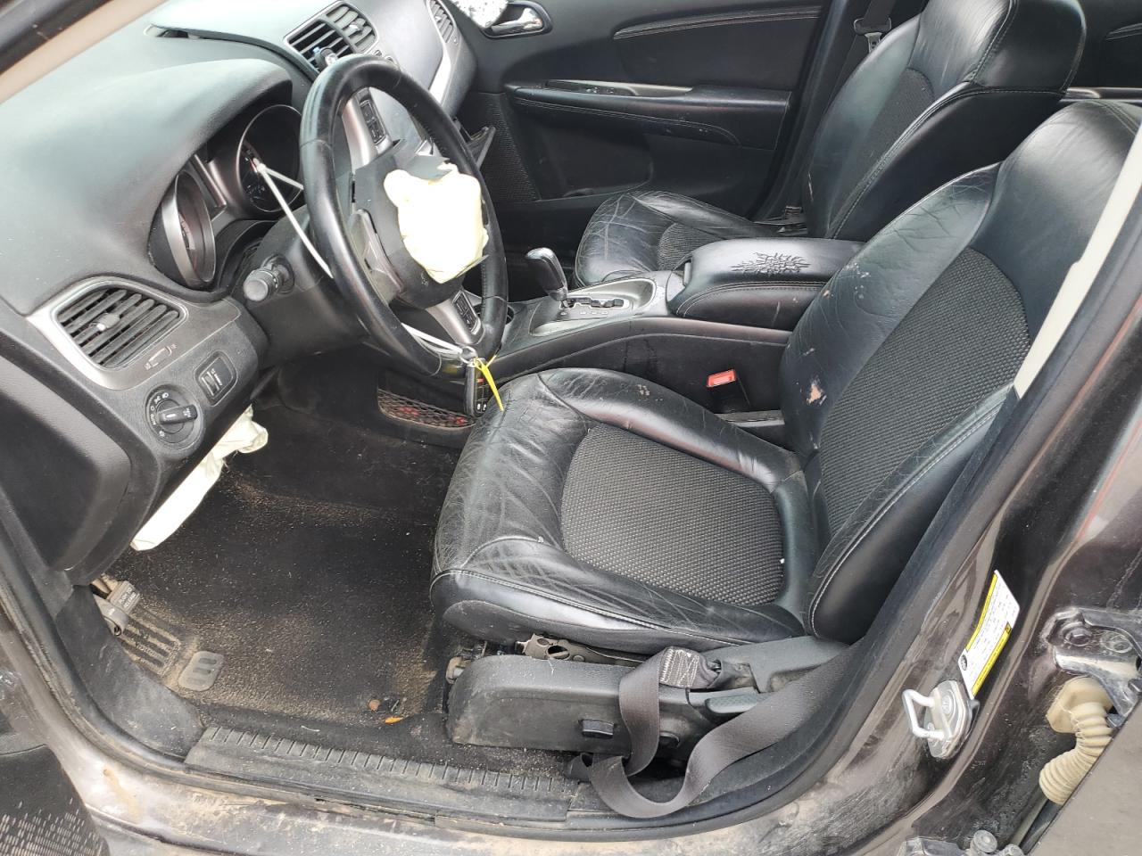 DODGE JOURNEY CROSSROAD