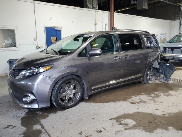 2017 TOYOTA SIENNA SE 5TDXZ3DC7HS825200