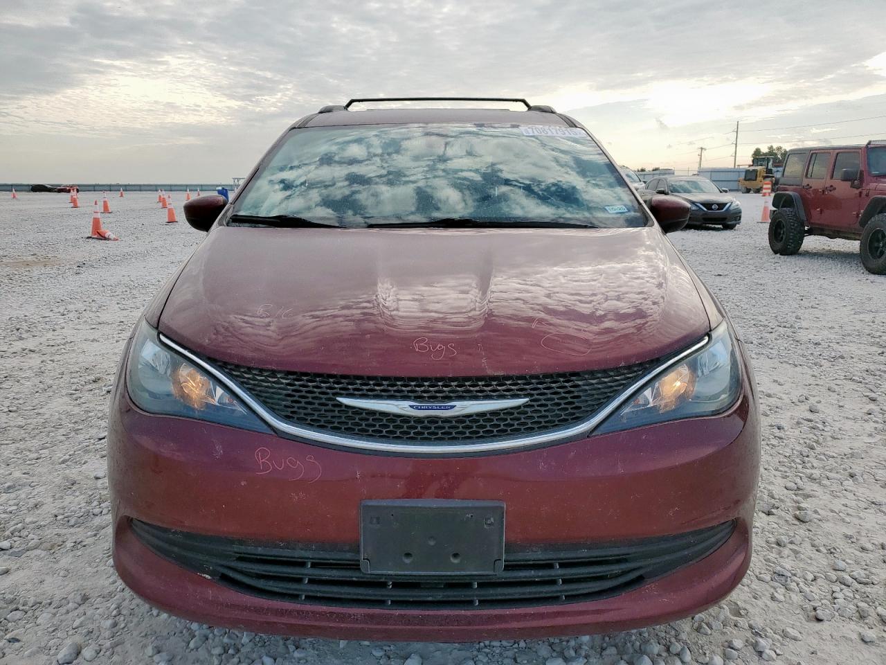 CHRYSLER VOYAGER LXI