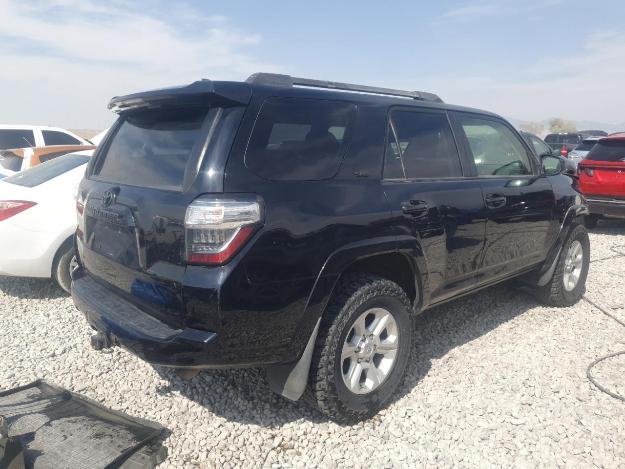 TOYOTA 4RUNNER SR5/SR5 PREMIUM