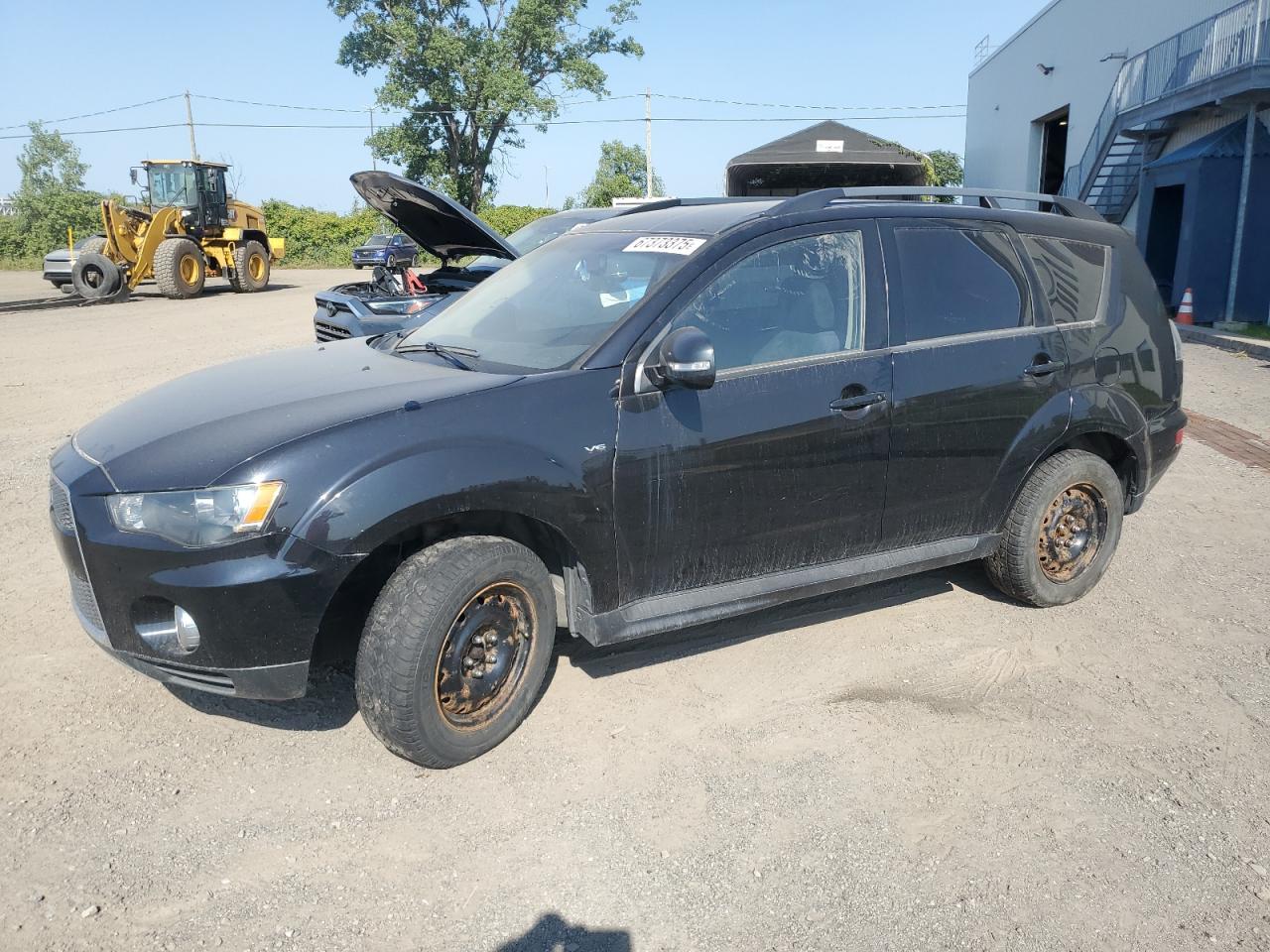 MITSUBISHI OUTLANDER SE