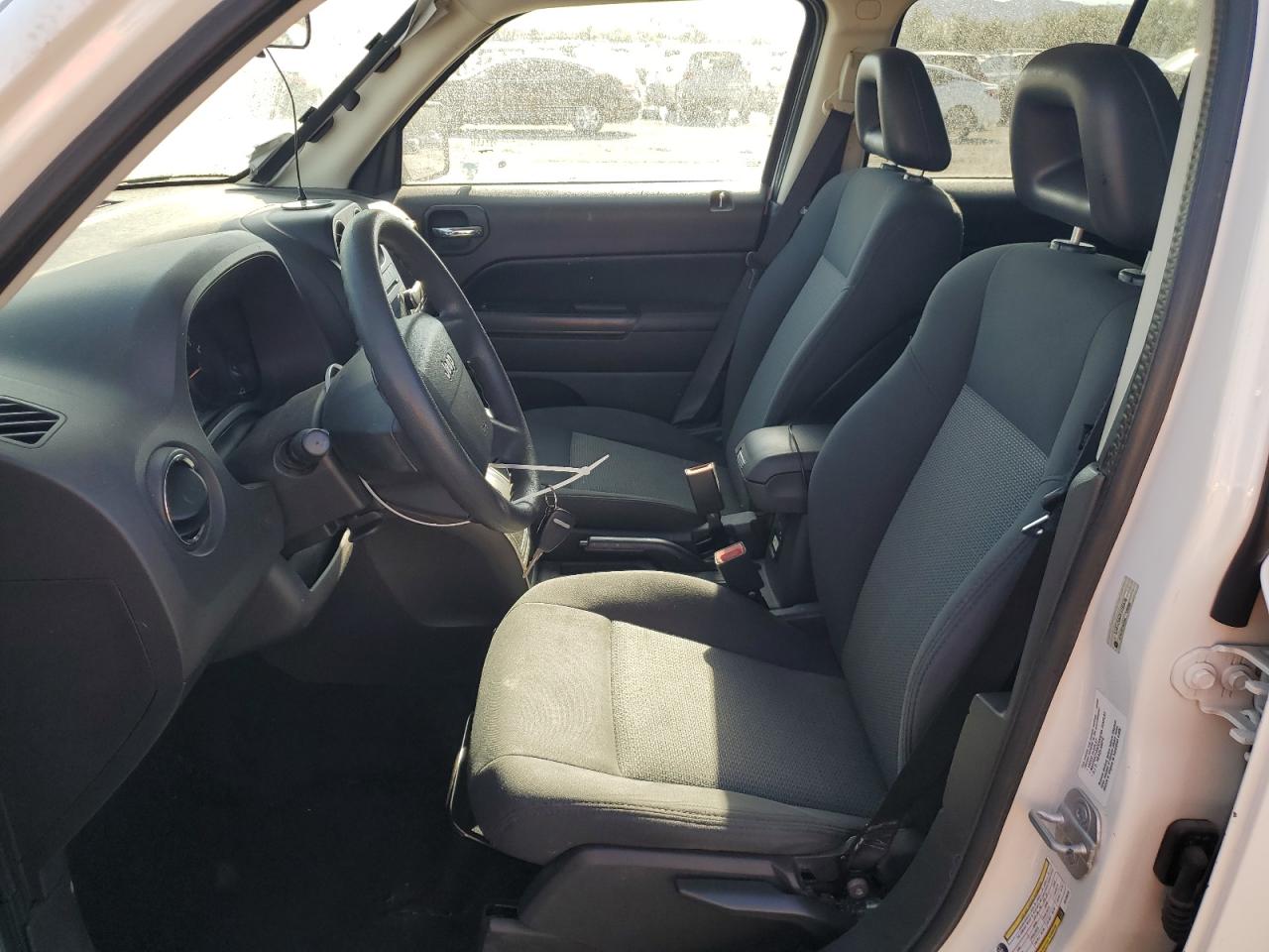 Lot #3260417612 2009 JEEP PATRIOT SP