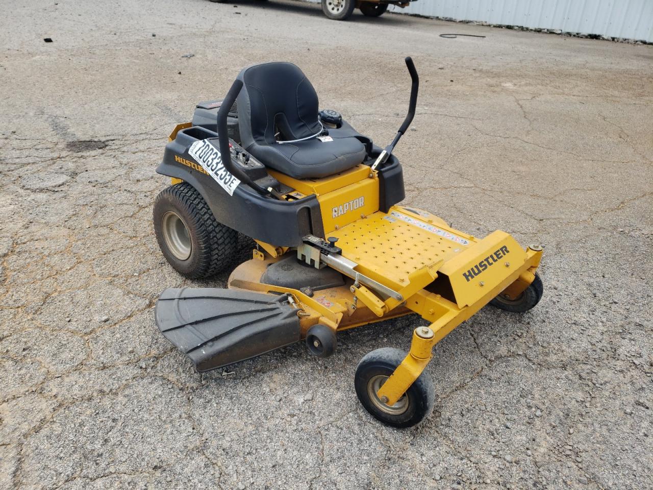 Lot #3304565441 2005 HUSTLER RAPTOR