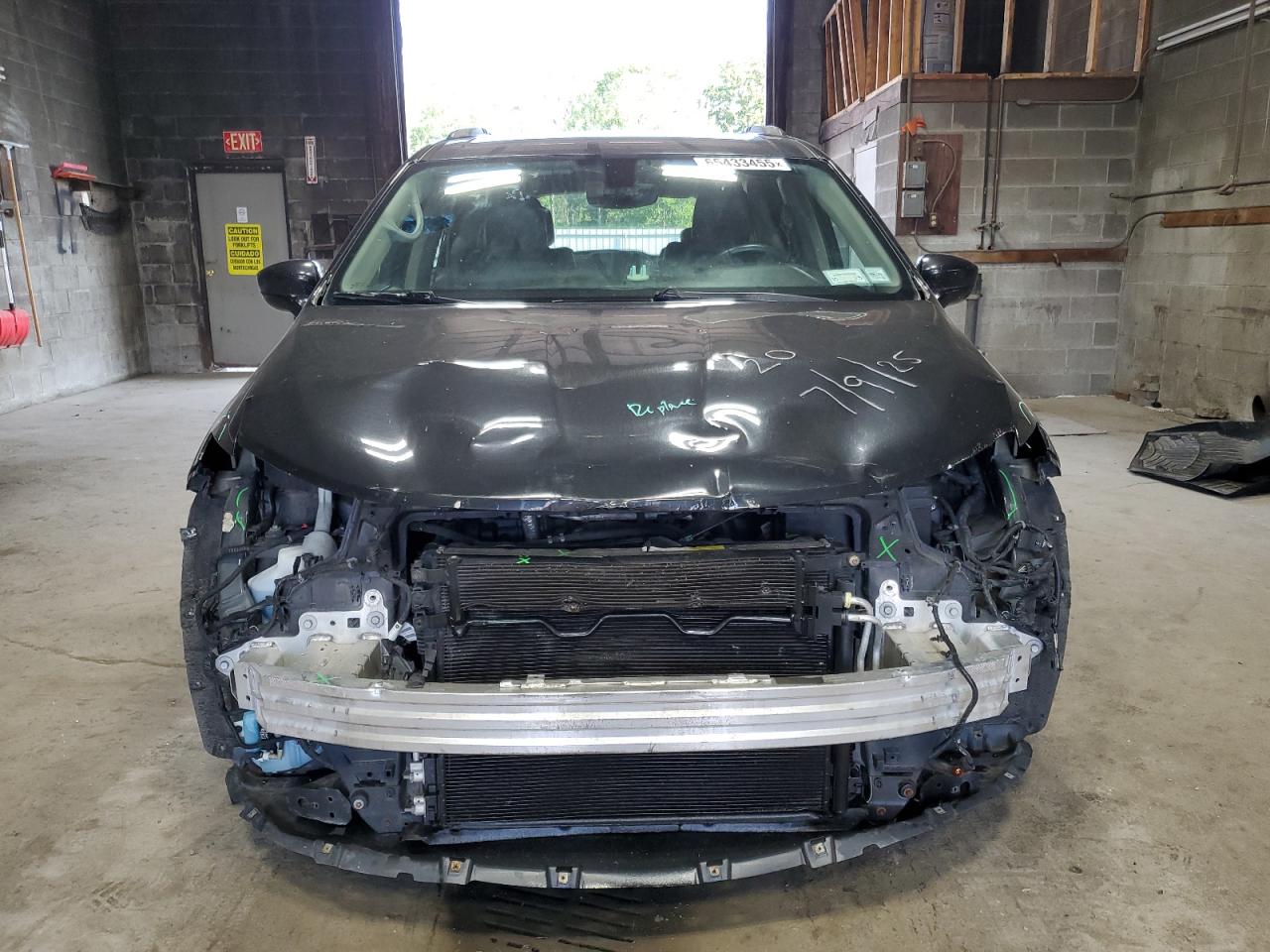 CHRYSLER PACIFICA TOURING L