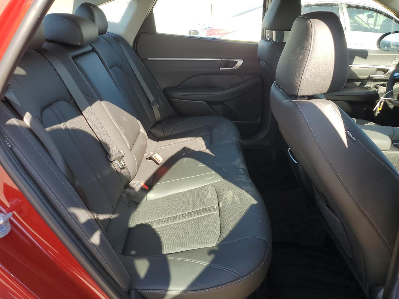 HYUNDAI SONATA HYBRID