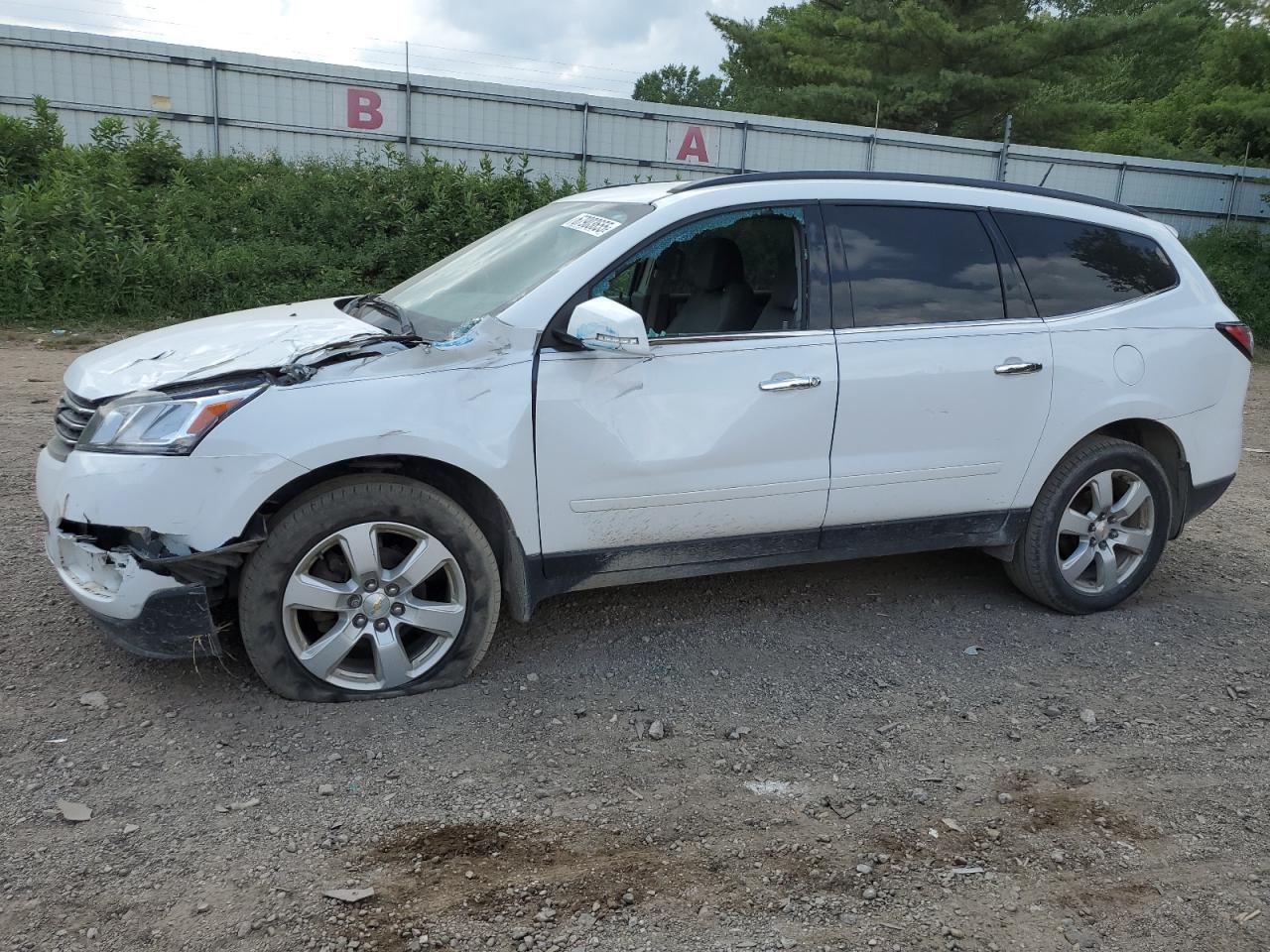 CHEVROLET TRAVERSE LT