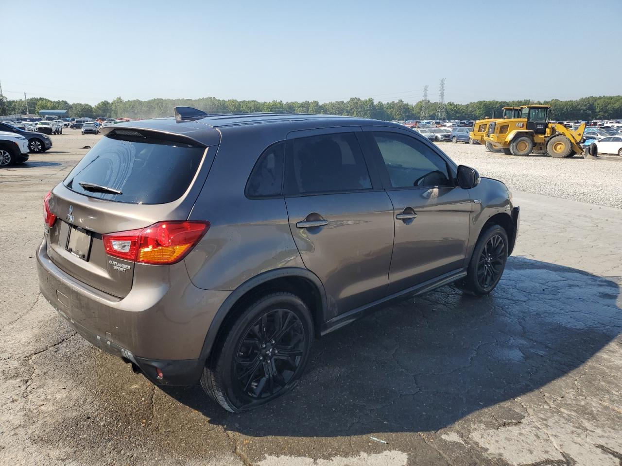 MITSUBISHI OUTLANDER ES