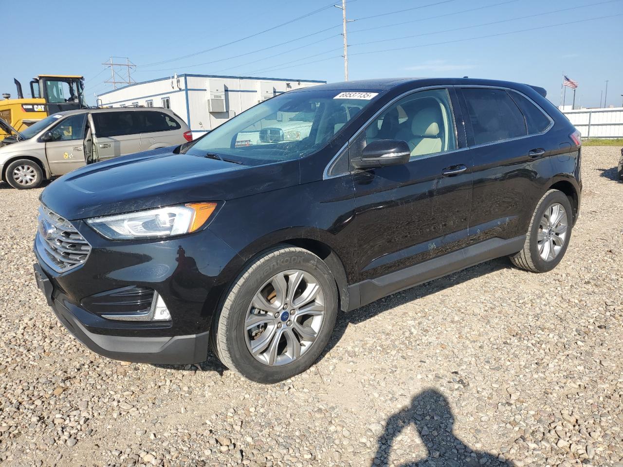 FORD EDGE TITANIUM