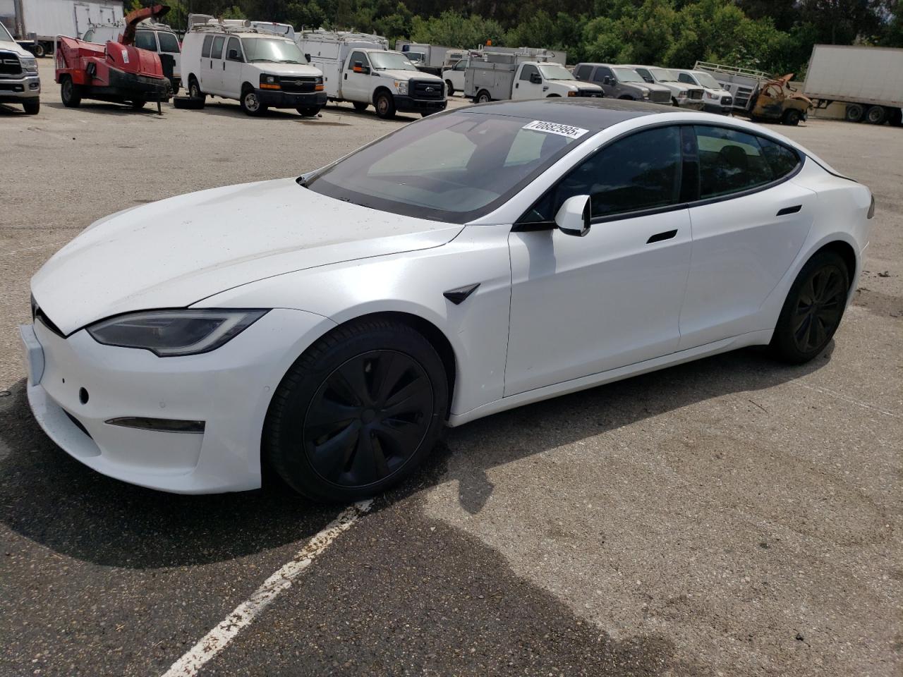 TESLA MODEL S