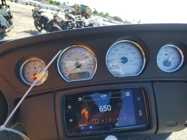 2022 HARLEY-DAVIDSON FLHX 1HD1KBC28NB657937