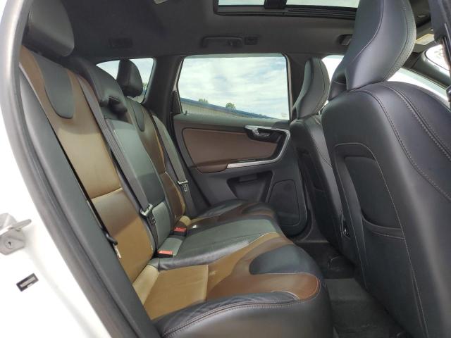 2016 VOLVO XC60 T5 PL - YV4612RMXG2814919
