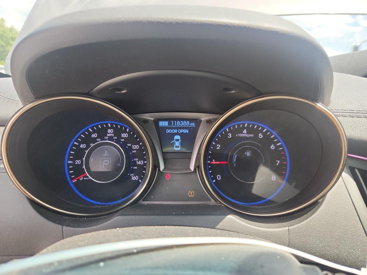 HYUNDAI GENESIS 2.0T