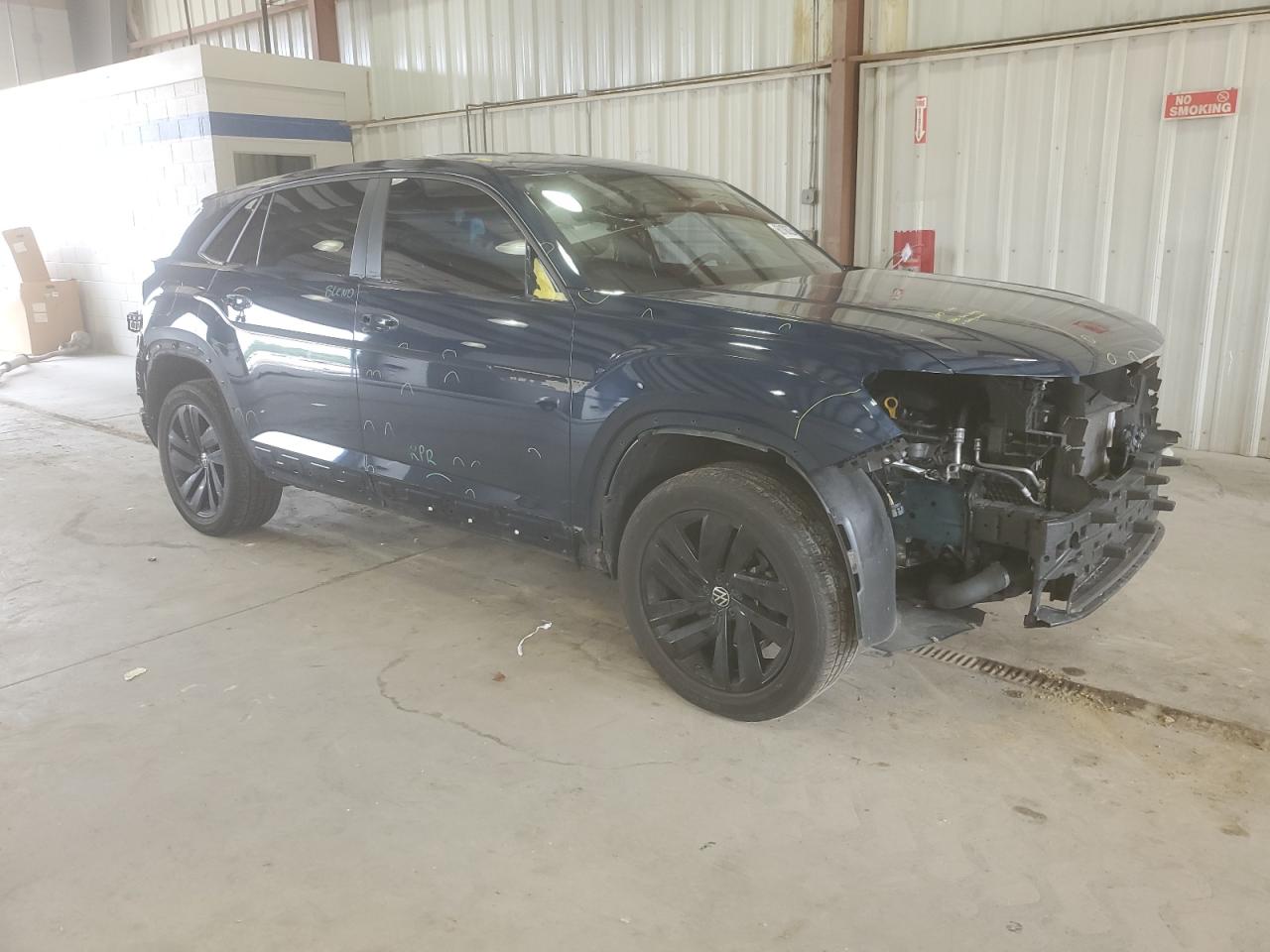 Lot #3301820362 2022 VOLKSWAGEN ATLAS CROS