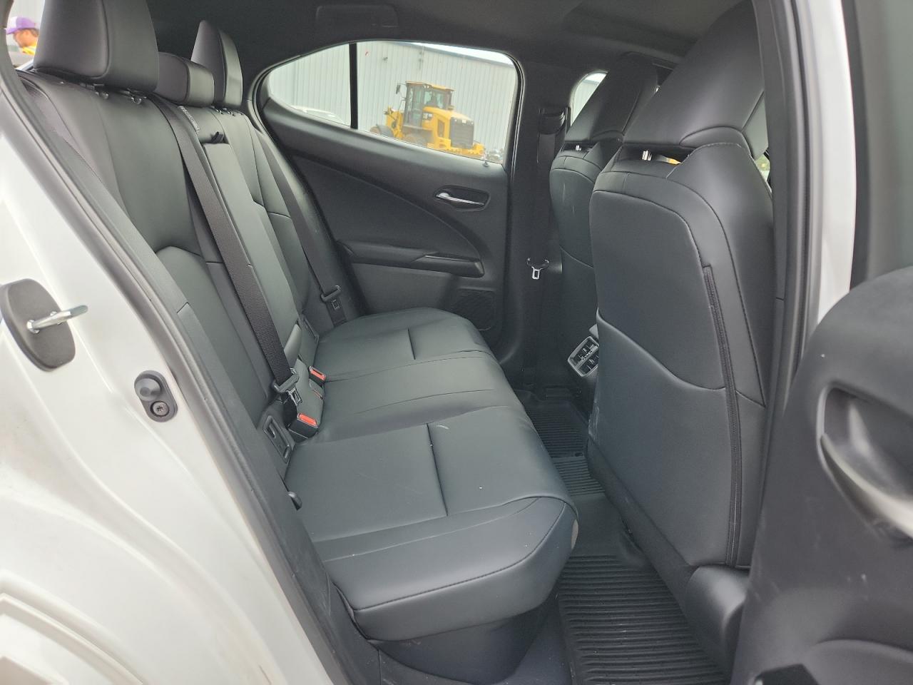 LEXUS UX 250H PREMIUM