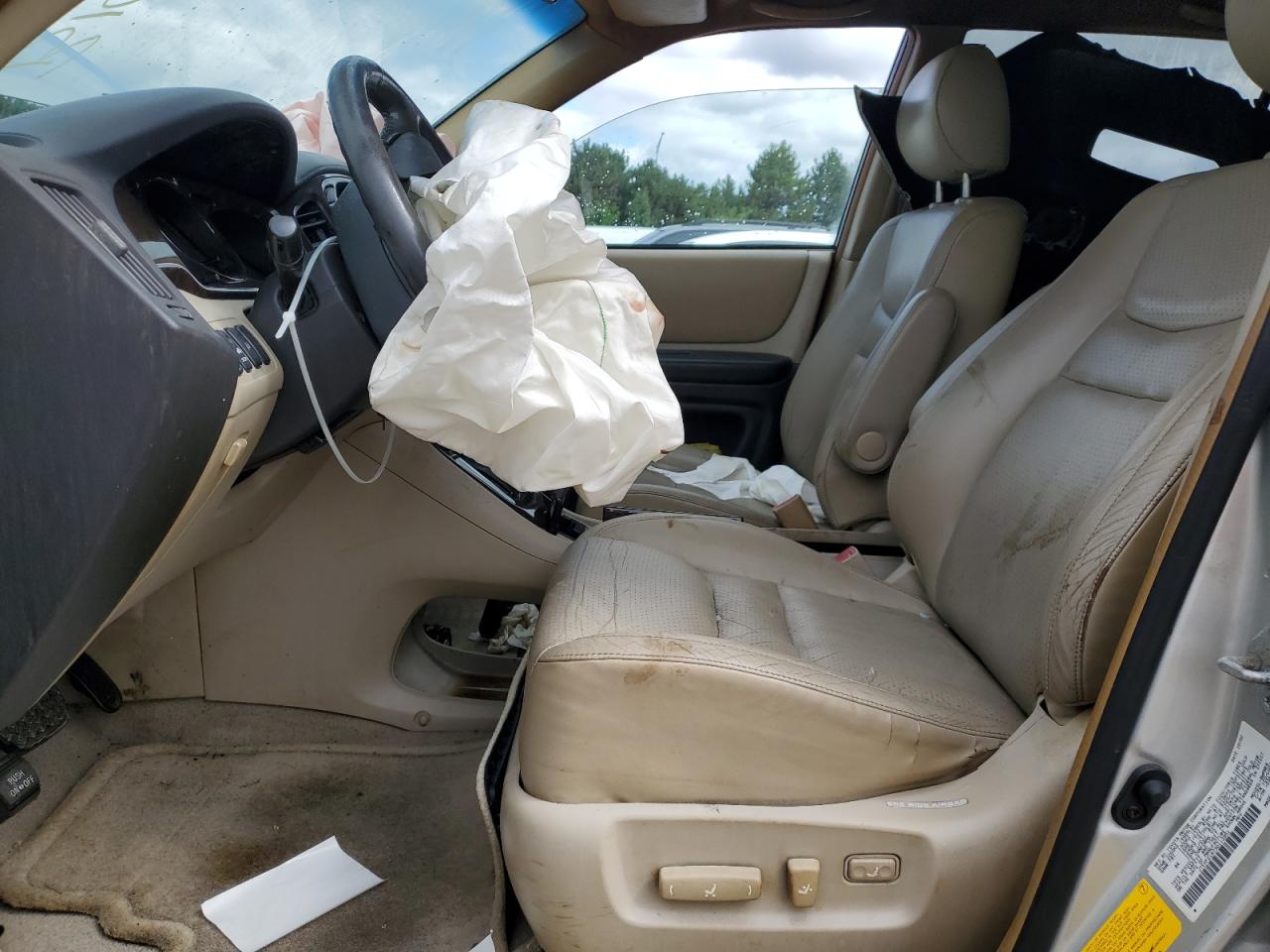 Lot #3287773091 2003 TOYOTA HIGHLANDER