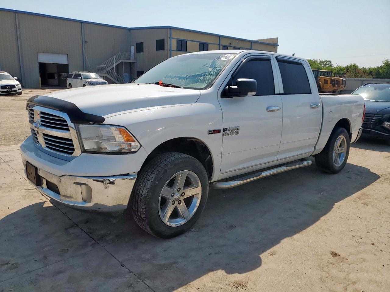 RAM 1500 SLT