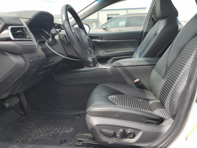 2018 TOYOTA CAMRY L - 4T1B11HK8JU611885