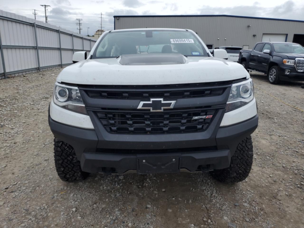 CHEVROLET COLORADO ZR2