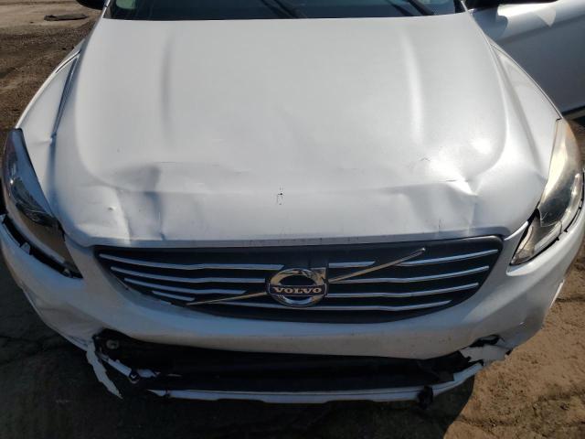 2015 VOLVO XC60 T6 PR YV4902RB0F2598978