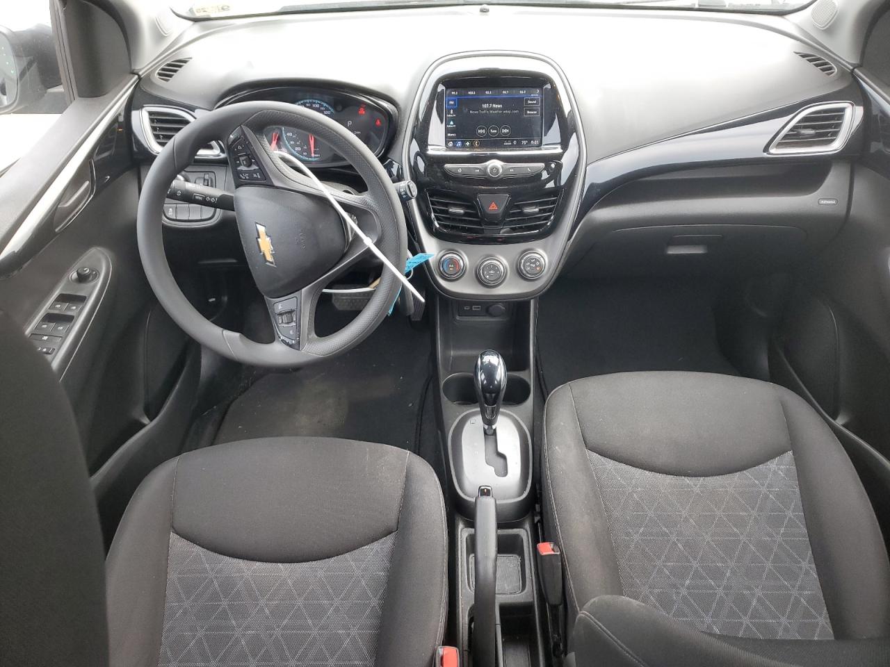 CHEVROLET SPARK 1LT