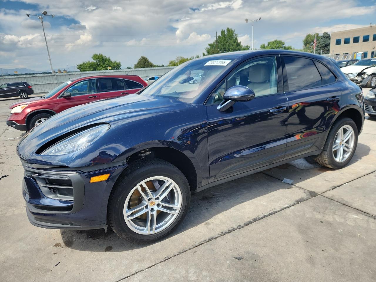 PORSCHE MACAN BASE