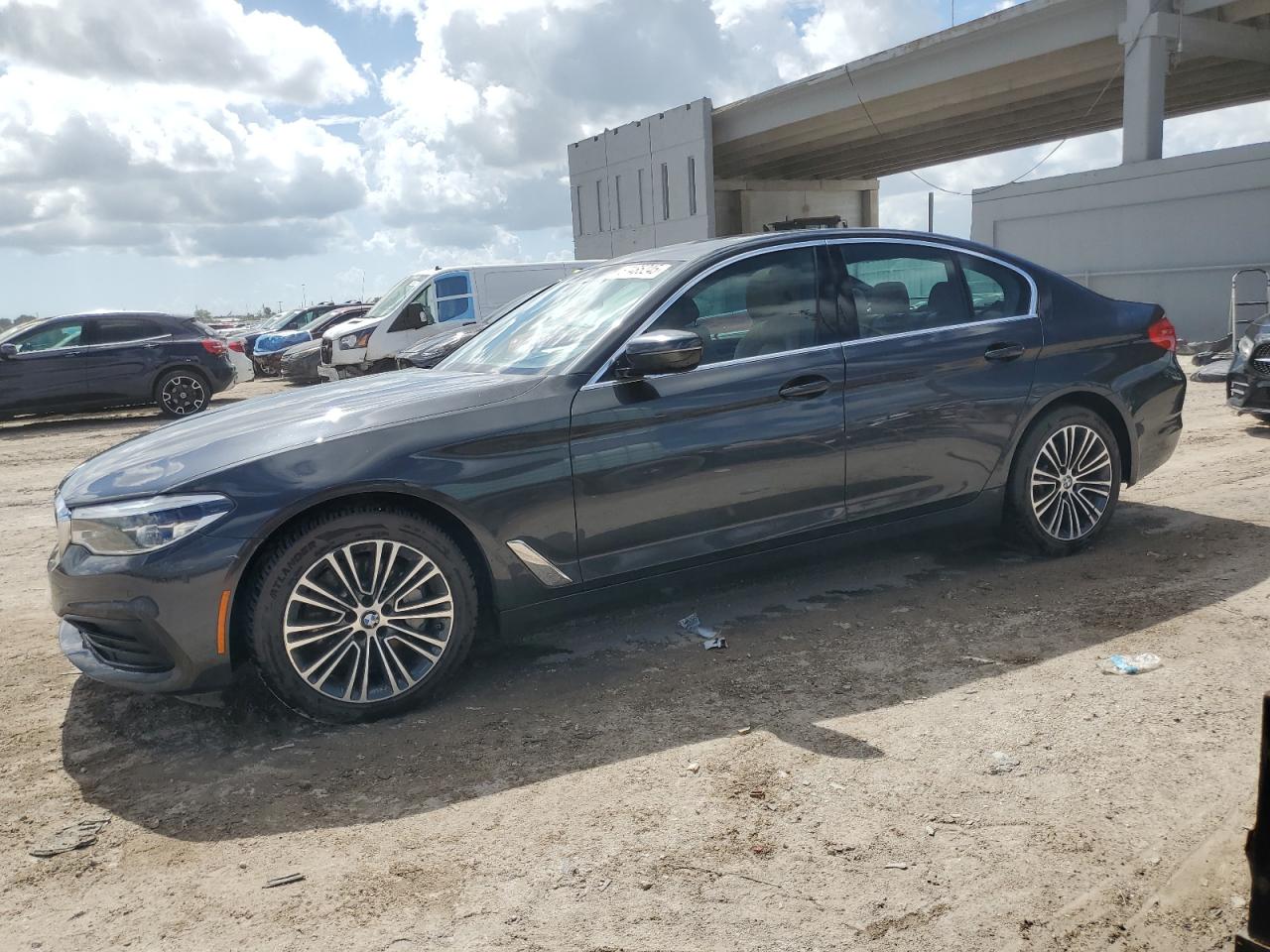 BMW 5 SERIES I