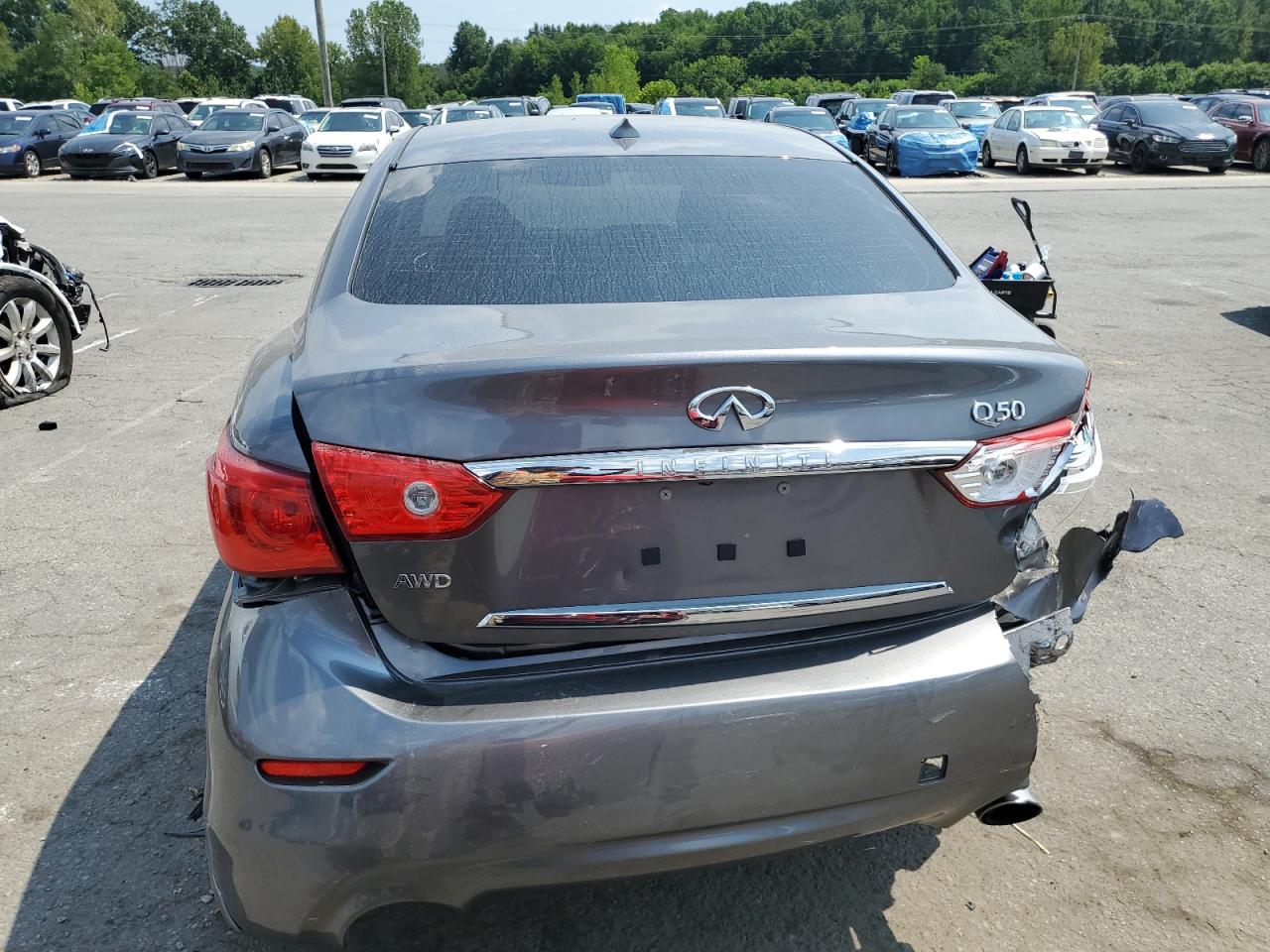 INFINITI Q50 PREMIUM