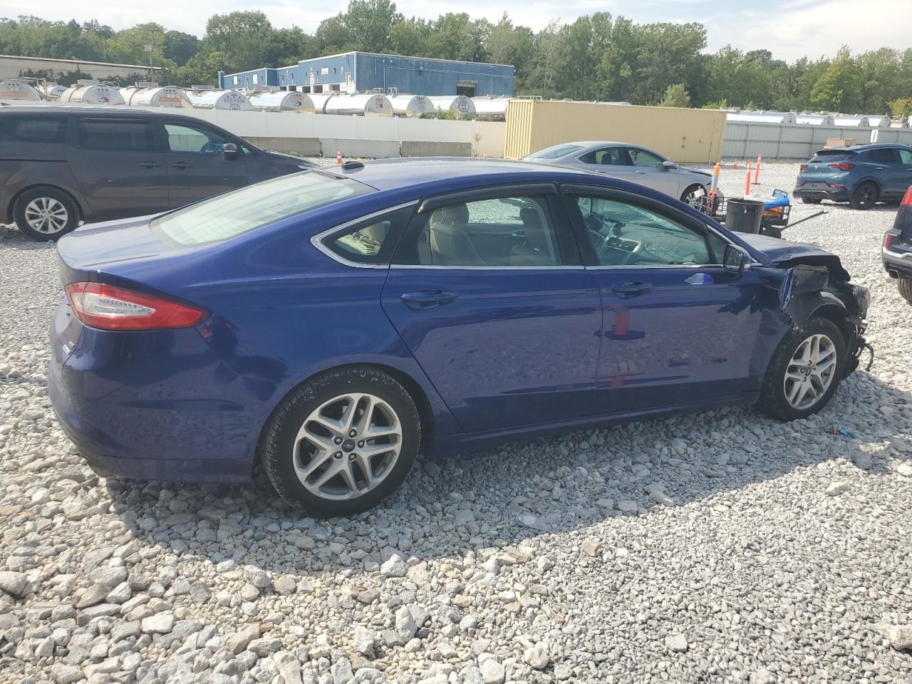 FORD FUSION SE