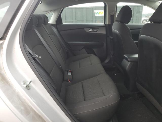 2021 KIA FORTE FE 3KPF24AD8ME379162