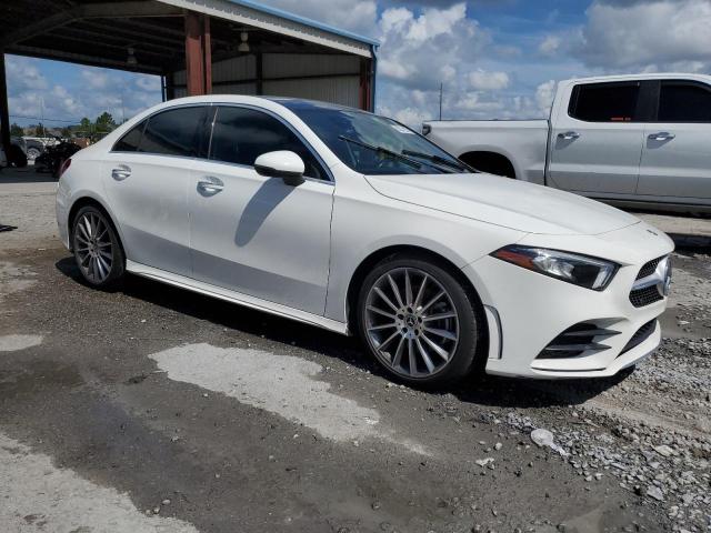2019 MERCEDES-BENZ A 220 WDD3G4EB4KW006674