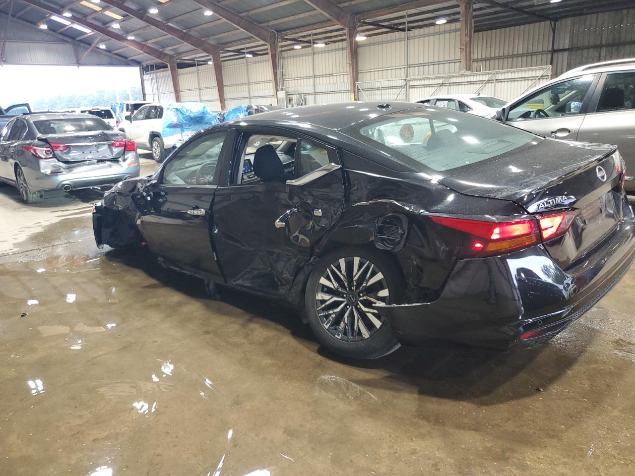 NISSAN ALTIMA SV