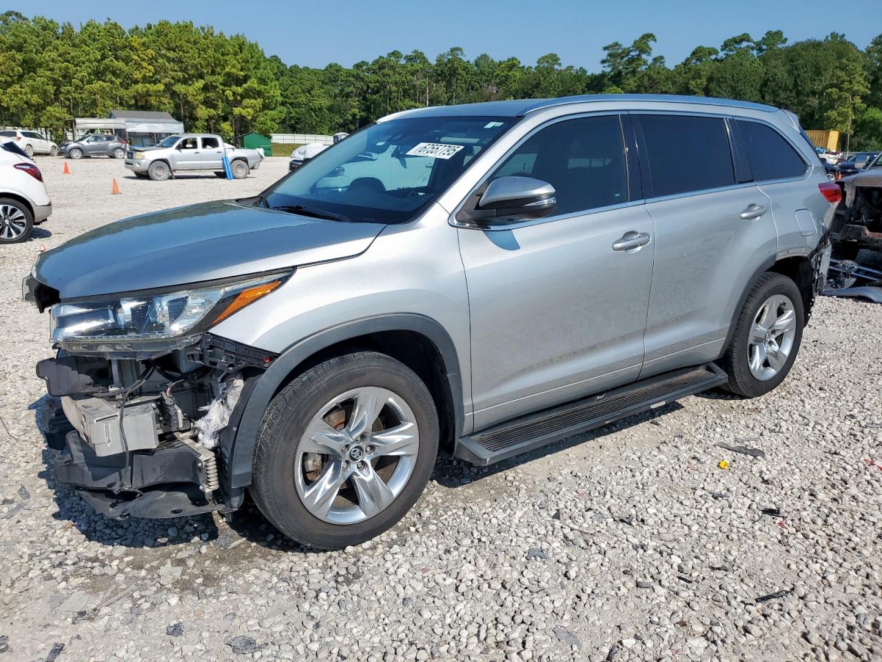 TOYOTA HIGHLANDER LIMITED