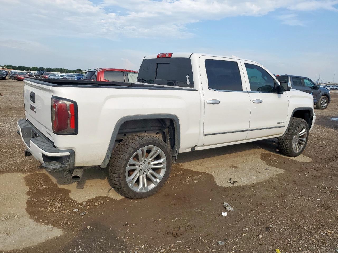 GMC SIERRA K1500 DENALI