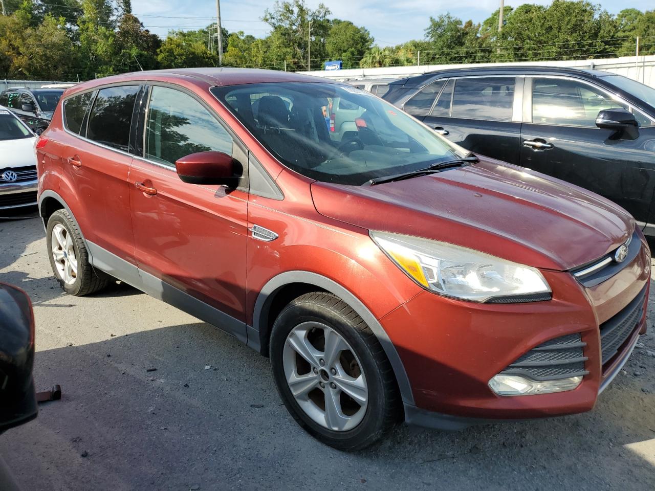 FORD ESCAPE SE