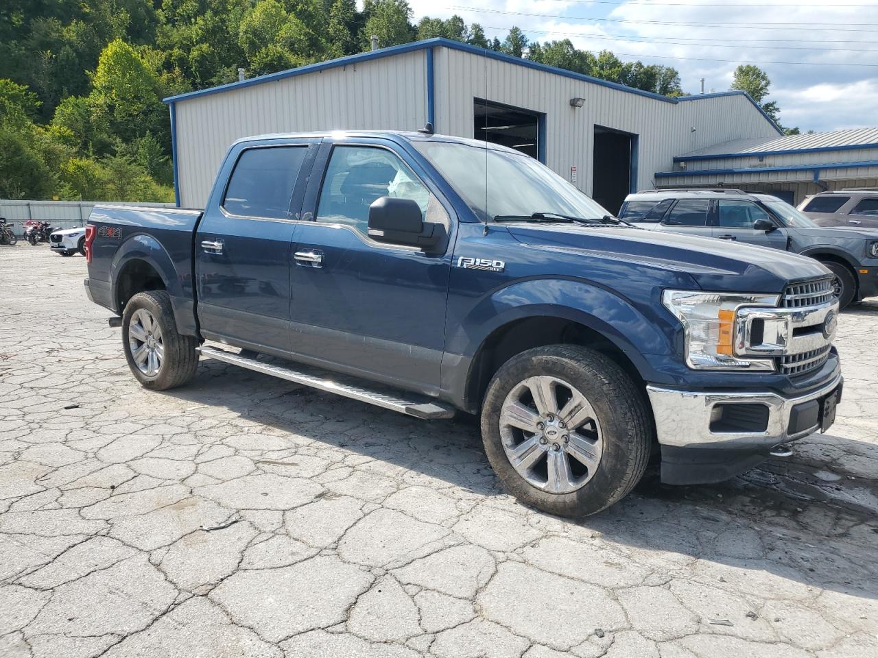 FORD F-150 SUPERCREW