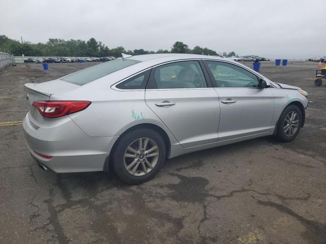 2016 HYUNDAI SONATA SE 5NPE24AF0GH313251