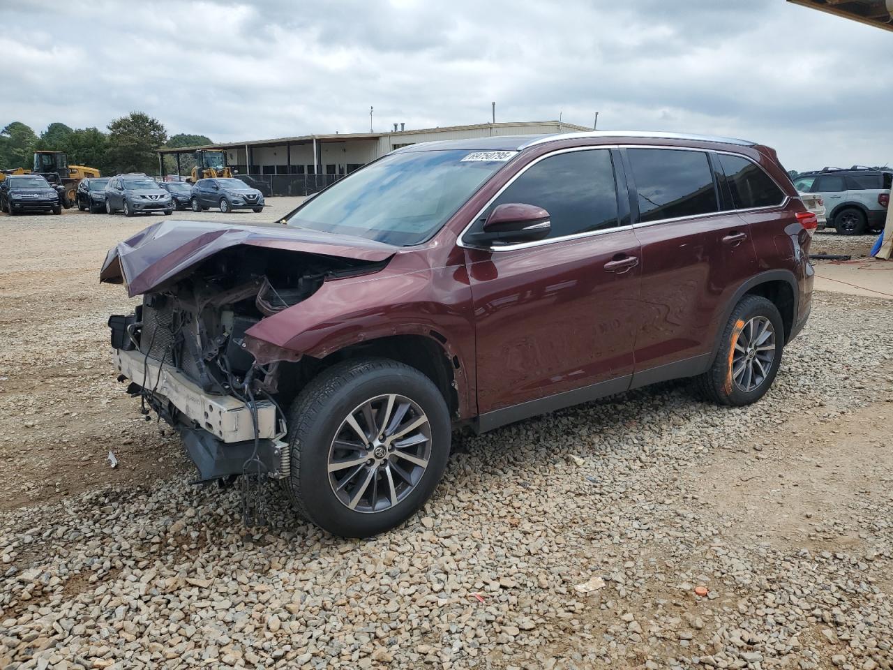 TOYOTA HIGHLANDER SE