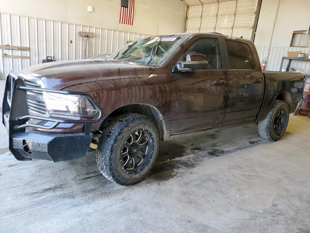 RAM 1500 SLT