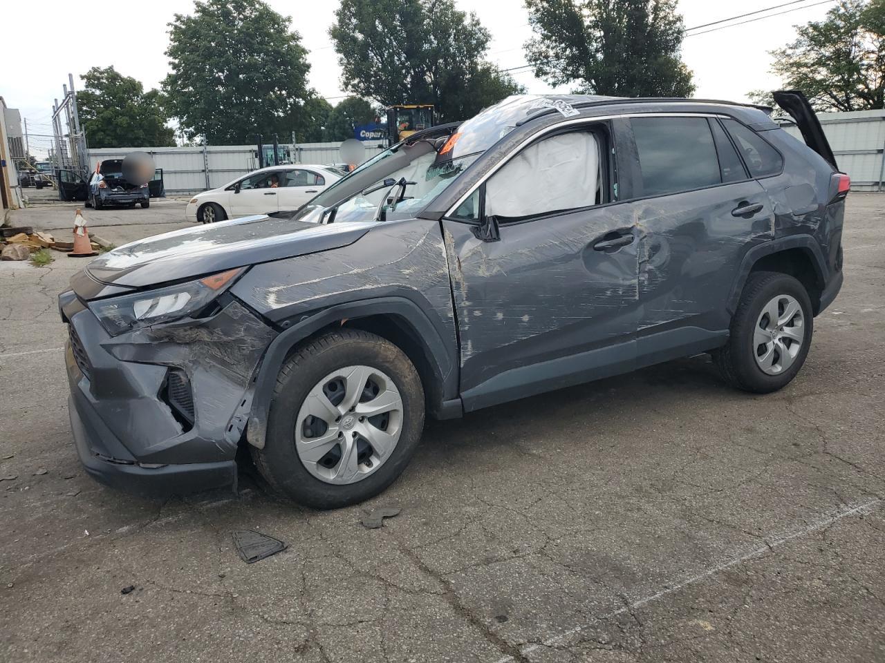 TOYOTA RAV4 LE