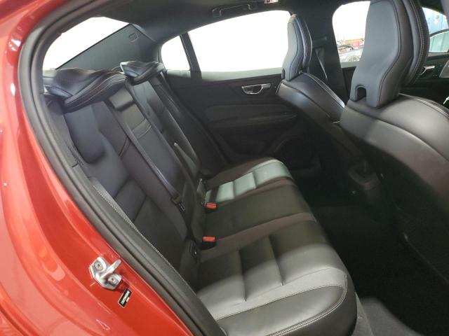 2019 VOLVO S60 T6 R-D 7JRA22TM4KG000460