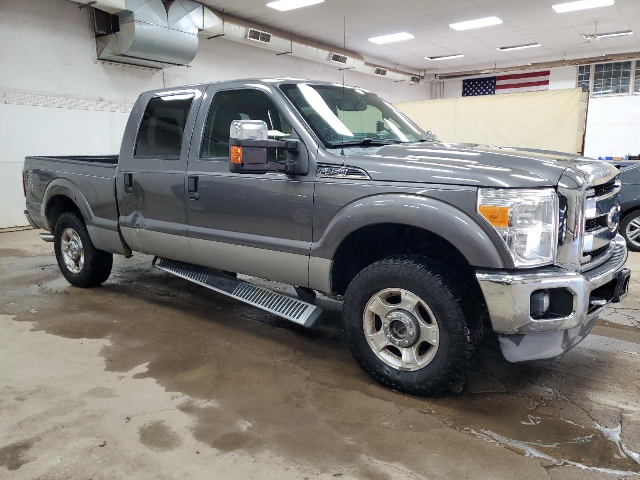 FORD F-250 SUPER DUTY