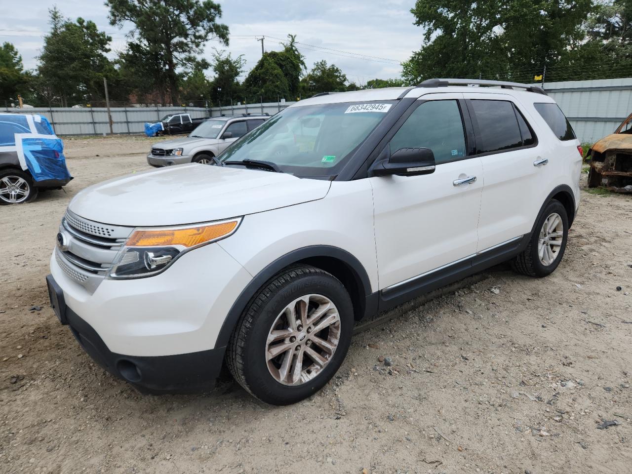 FORD EXPLORER XLT