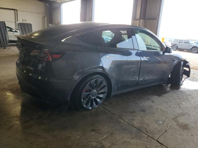 2024 TESLA MODEL Y 7SAYGDEF6RA303351