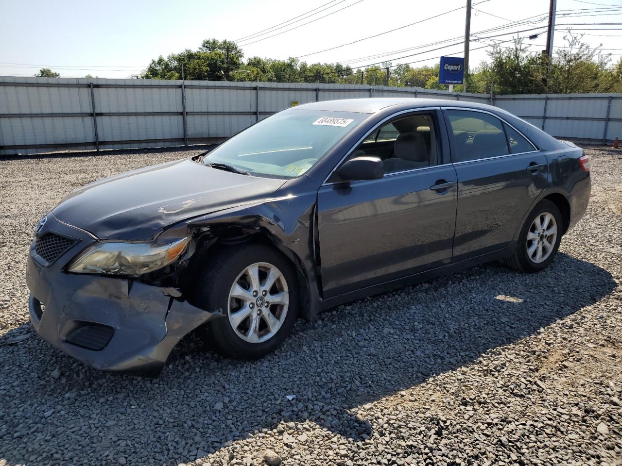 TOYOTA CAMRY BASE