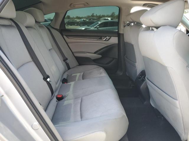 2018 HONDA ACCORD EX 1HGCV1F4XJA084095