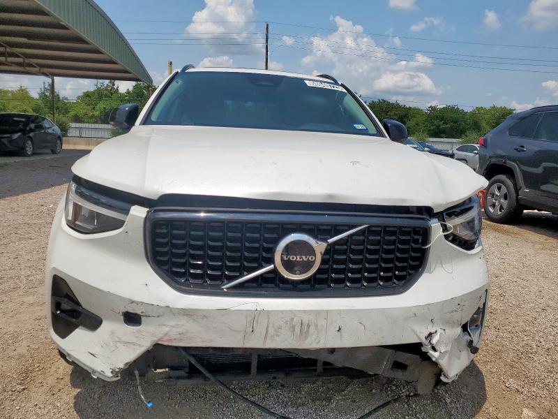 2025 VOLVO XC40 PLUS - YV4L12UC5S2512349