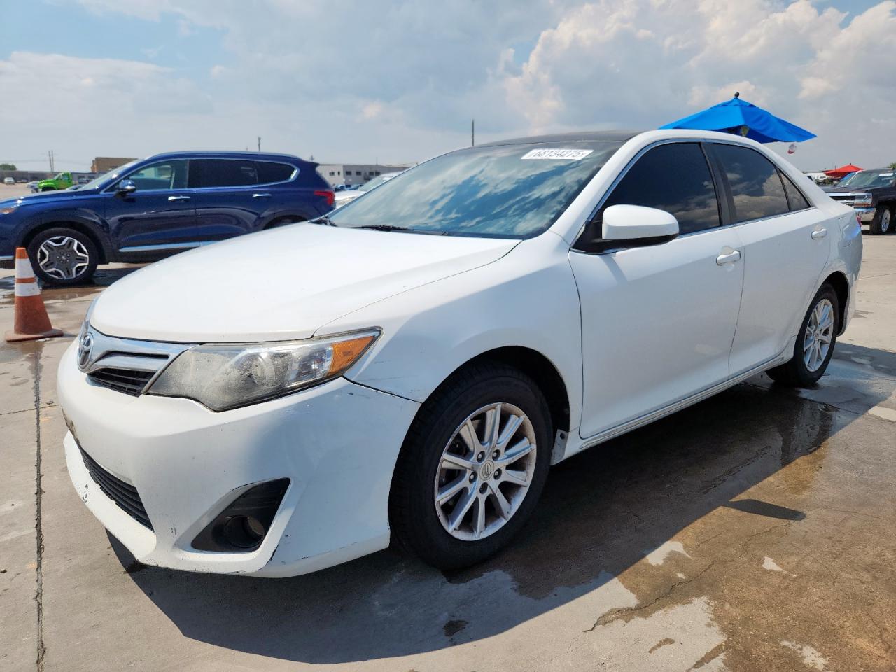 TOYOTA CAMRY BASE
