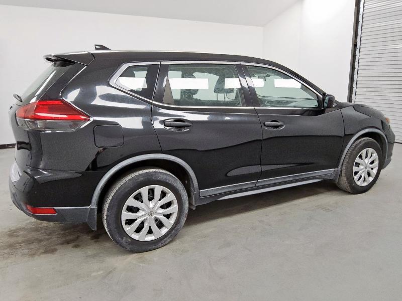 2017 NISSAN ROGUE S KNMAT2MT3HP615219