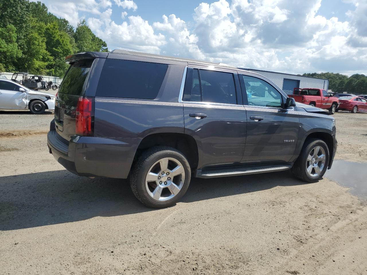 CHEVROLET TAHOE C1500 LS