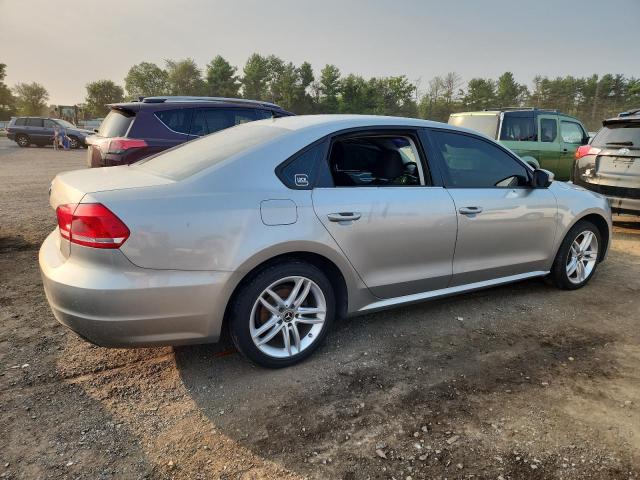 2013 VOLKSWAGEN PASSAT S - 1VWAP7A35DC064828